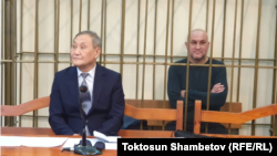 Барат Баязов, соттук отурум учурунда. 10-ноябрь, 2022. Бишкек