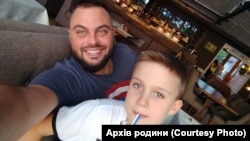 Микита Левченко. Архів родини