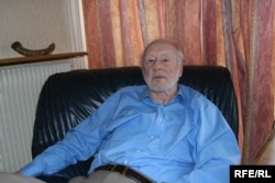 Дмитрий Сеземан