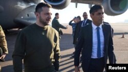 Владимир Зеленский жана Риши Сунак. 