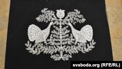 Выцінанка, зробленая ў гімназіі-каледжы мастацтваў. 27 лістапада 2015 году