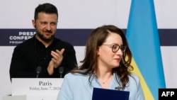 Президент Украины Владимир Зеленский видит вице-премьера, министра экономики Юлию Свириденко новым руководителем правительства