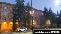 Վանաձորի քաղաքապետարանի շենքը, արխիվ