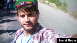 Комёр Мирзоев.