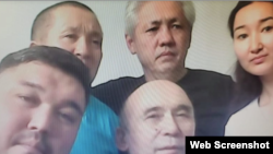 2020-жылдын декабрь айынан бери Алматыдагы тергөө абагында жаткан активисттер (үстүңкү катарда солдон оңго карай) Абай Бегимбетов, Асхат Жексебаев, Диана Баймагамбетова, (алдыңкы катарда солдон оңго карай) Кайрат Клышев жана Ноян Рахимжанов. Видеодон алынган сүрөт.