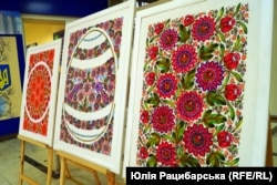 Виставка «Петриківський розпис. Наступність поколінь» у Дніпрі