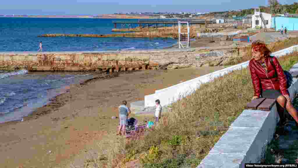 Mında adamlar deñizge baqmaqnı begene