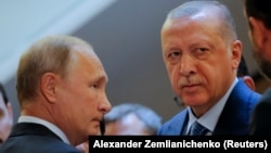 Орус президенти Владимир Путин менен түрк лидери Режеп Тайып Эрдогандын Сочидеги жолугушуусу, 17-сентябрь 2018-жыл.