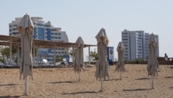 Diňle: Awazada pasla mahsus bolmadyk howa şertleriniň saklanmagy syýahatçylaryň sebiti terk etmegine getirýär