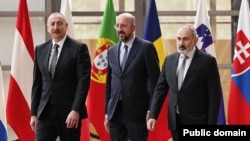 Եվրամիության խորհրդի նախագահ Շառլ Միշելի, Հայաստանի վարչապետ Նիկոլ Փաշինյանի և Ադրբեջանի նախագահ Իլհամ Ալիևի հանդիպումը Բրյուսելում, 14-ը մայիսի, 2023թ.