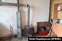 Топлять буржуйкою