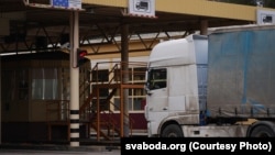 Фура на літоўскай мяжы, архіўнае фота