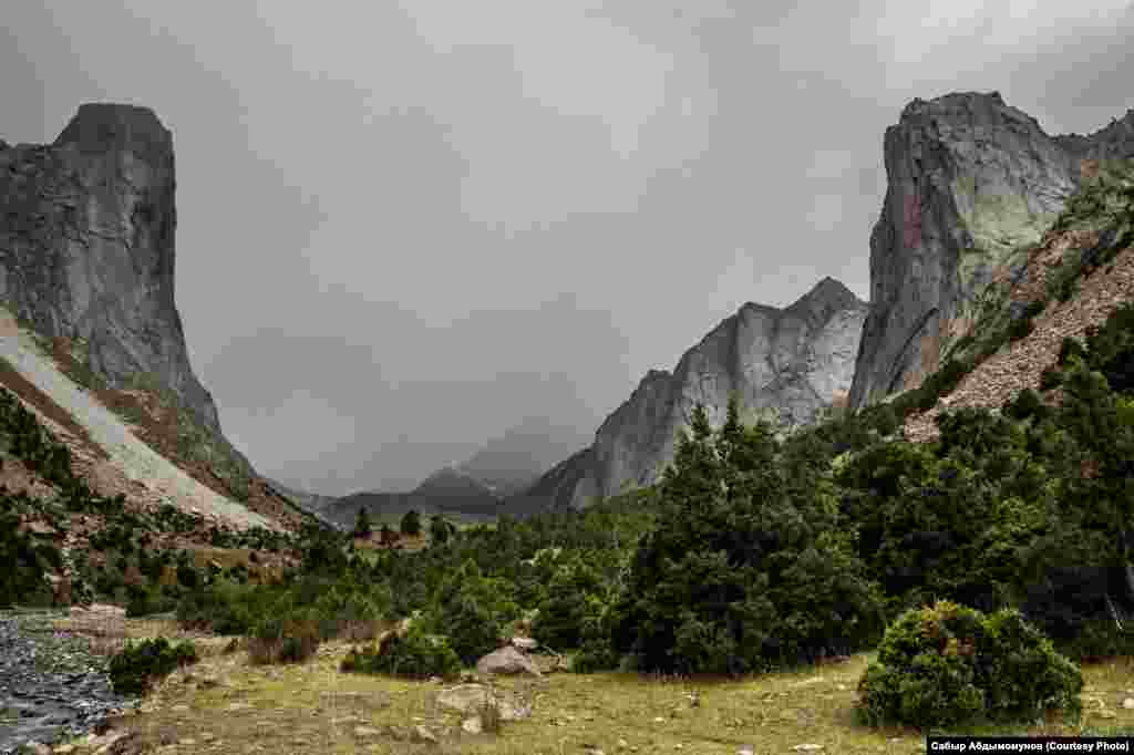 Керевшин капчыгайындагы альпинистер кызыккан чокулар&nbsp;