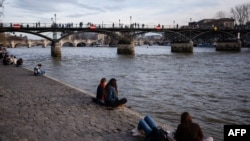 Сена дарыясы. Париж