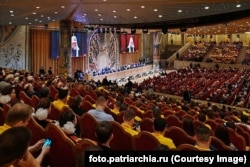 Зібрання Всесвітнього російського народного собору під егідою РПЦ . На ньому проголосили «священную войну» проти України та «Запада, впавшего в сатанизм». Москва, 27 березня 2024 року