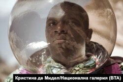 Кадър от серията „Афронавти“