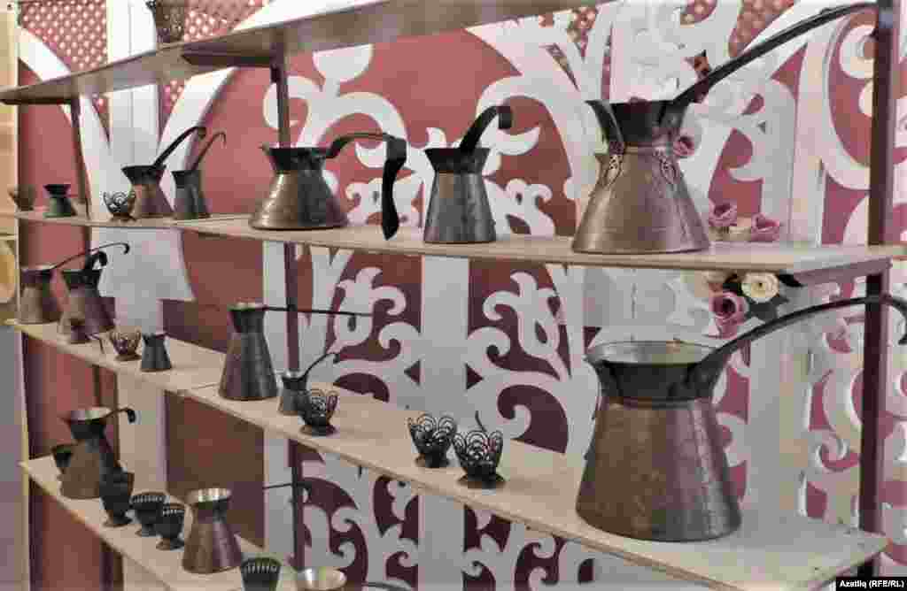 Кәһвә пешеру өчен җизвәләр