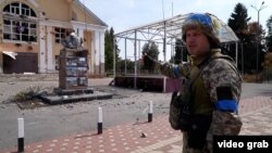 Украинский военный в Судже Курской области