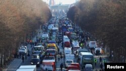 Німецькі фермери протестують в Берліні, Німеччина, 8 січня 2024