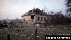 Зруйнований будинок на Сумщині