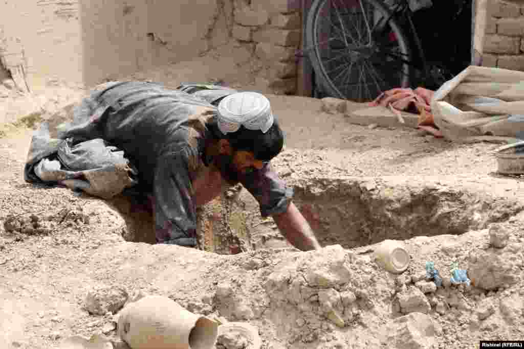 Following in his father&#39;s footsteps is Hazrat-ullah, who scoops the special clay that originated in the Dand area of Kandahar. The potters&#39; methods and techniques have changed very little since antiquity. First, the potters gather clay from natural deposits and then process it by removing impurities like rocks and organic matter before it is kneaded and mixed with water to achieve a workable consistency.