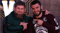 Нохчийчоьнан куьйгалхо Кадыров Рамзан Кадыров а, Канадехь веха боксхо Бетербиев Артур а