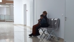 Diňle: Aşgabatda çagalaryň arasynda gyzamyk ýaýraýar, sanjym çäreleri batlanýar