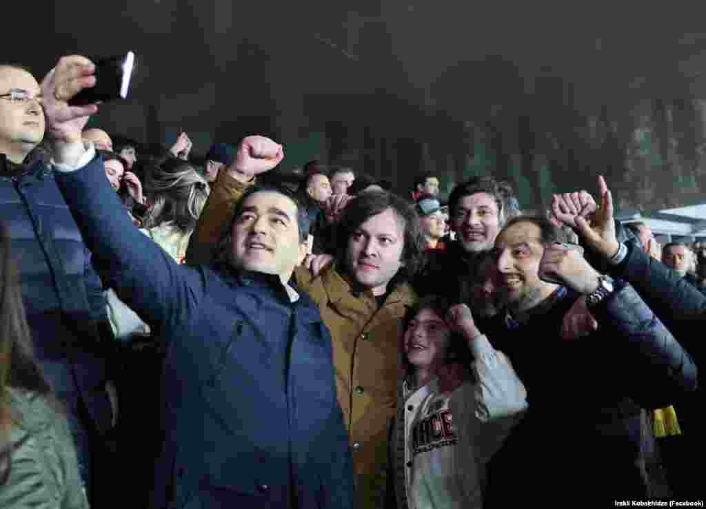 Среди них&nbsp;&ndash; члены правительства Грузии, мэр Тбилиси, спикер парламента...