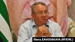 Аслан Барциц​ заявил о попытке власти установить в Абхазии авторитарно-олигархический режим