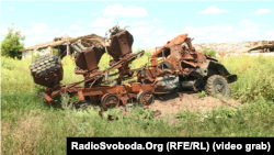 Знищена російська установка дистанційного мінування у Макарівці, кінець серпня 2023 року. Від околиць села до Старомайорського близько 3 км, до Урожайного – менше 5 км