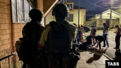 Дагестан, Дербент, на месте нападения.