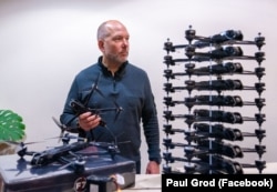 «Я думаю, головне – зрозуміти, що невідомо, як довго ця війна буде тривати, як довго будуть жити тимчасові переселенці за кордоном, коли вони повернуться»