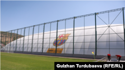 "Барселона" футбол академиясы. Жалал-Абад шаары.