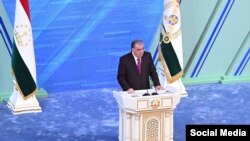 Эмомали Рахмон.