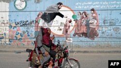 کمپاین تطبیق واکسین ضد پولیو تحت حاکمیت طالبان در افغانستان 