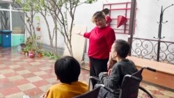 "Жиырма балам бар". Өмірін балаларына арнаған Алмагүл
 