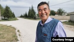 Гомәр Дүндәр