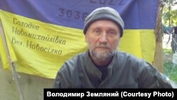 Володимир Земляний, боєць і телеоператор