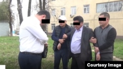 Шектүүнү кармоо учуру. Сүрөт УКМКдан алынды. 