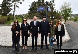 Алиевдин үй-бүлөсү