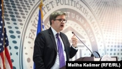 ԱՄՆ պետքարտուղարի Եվրոպայի և Եվրասիայի հարցերով օգնական Ջեյմս Օ'Բրայենը, արխիվ