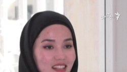  دختر ورزشکار افغان، رئیس هیئت تیم مهاجرین المپیک پاریس است 