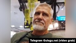 Ігор Саліков в аеропорту перед відльотом у Нідерланди