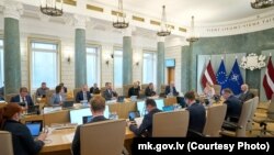 На пасяджэньні ўраду Латвіі 5 сакавіка 2024 году. Фота прэсавай службы