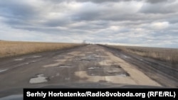 Так виглядає ділянка дороги від Ізюма до Липчанівки