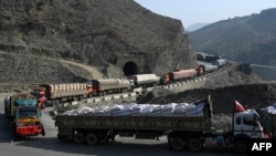 اعتراضات در منطقه بیگیاری باعث بسته شدن این مسیر شده بود.
