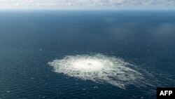 Витік газу над місцем підриву газопроводу в Балтійському морі, вересень 2022 року