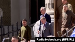 «Відсутність боєприпасів дозволила росіянам просуватися вздовж лінії фронту» – Столтенберґ