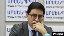 Armenia - Yeghishe Kirakosian, the Armenian government's representative to international courts, speaks during a news conference in Yerevan, December 22, 2022.