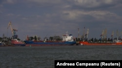 Украинанын Измаил портунун Румыния тараптан көрүнүшү. 5-сентябрь, 2023-жыл.